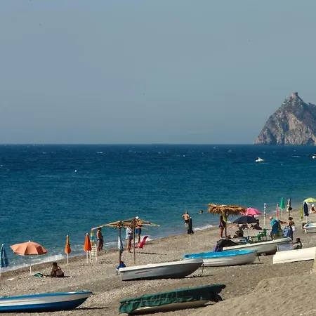 Anna Holiday home Santa Teresa Di Riva